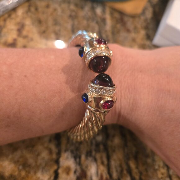 Ciner Vintage Cuff Bracelet - Picture 3 of 6